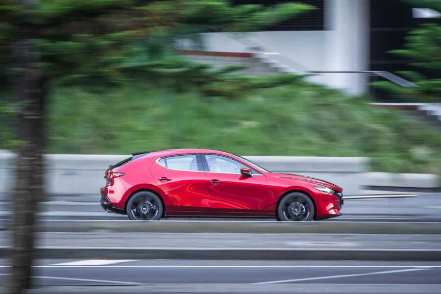  Mazda3 Hatchback 2019 года  (AU) (фото 26 из 46)